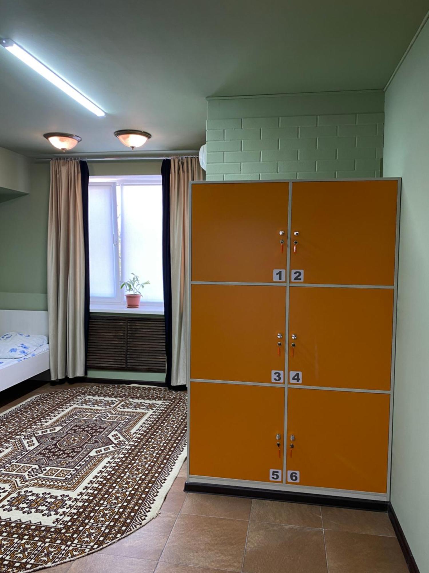 Mang'O Hostel Aqtau Buitenkant foto
