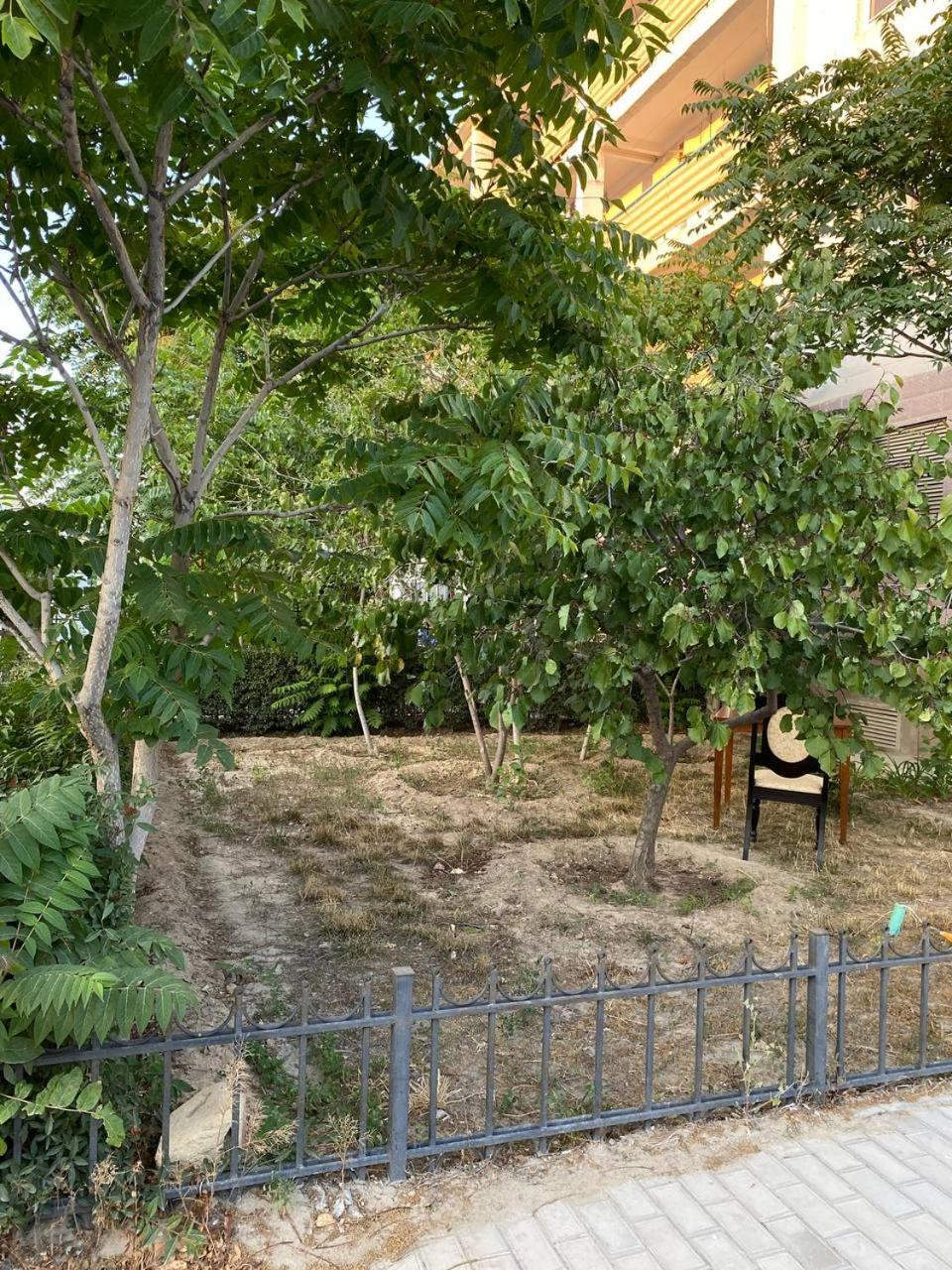 Mang'O Hostel Aqtau Buitenkant foto