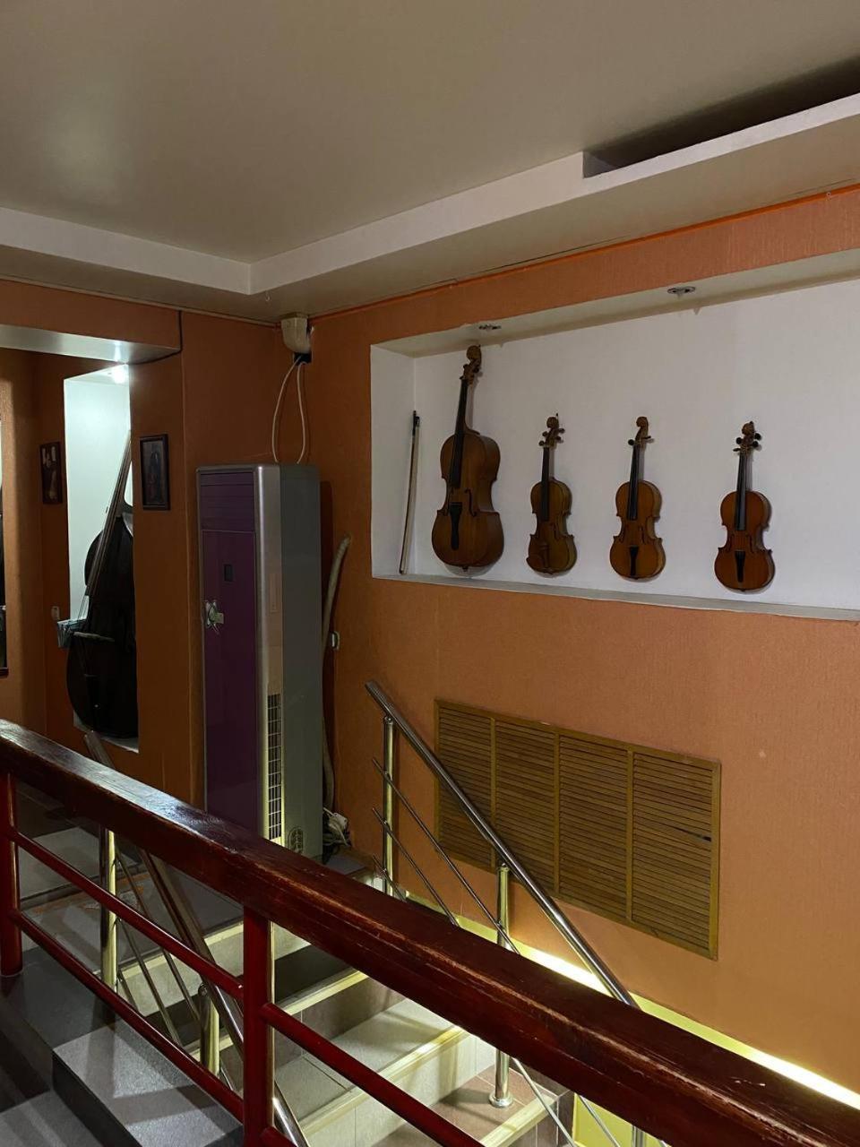 Mang'O Hostel Aqtau Buitenkant foto